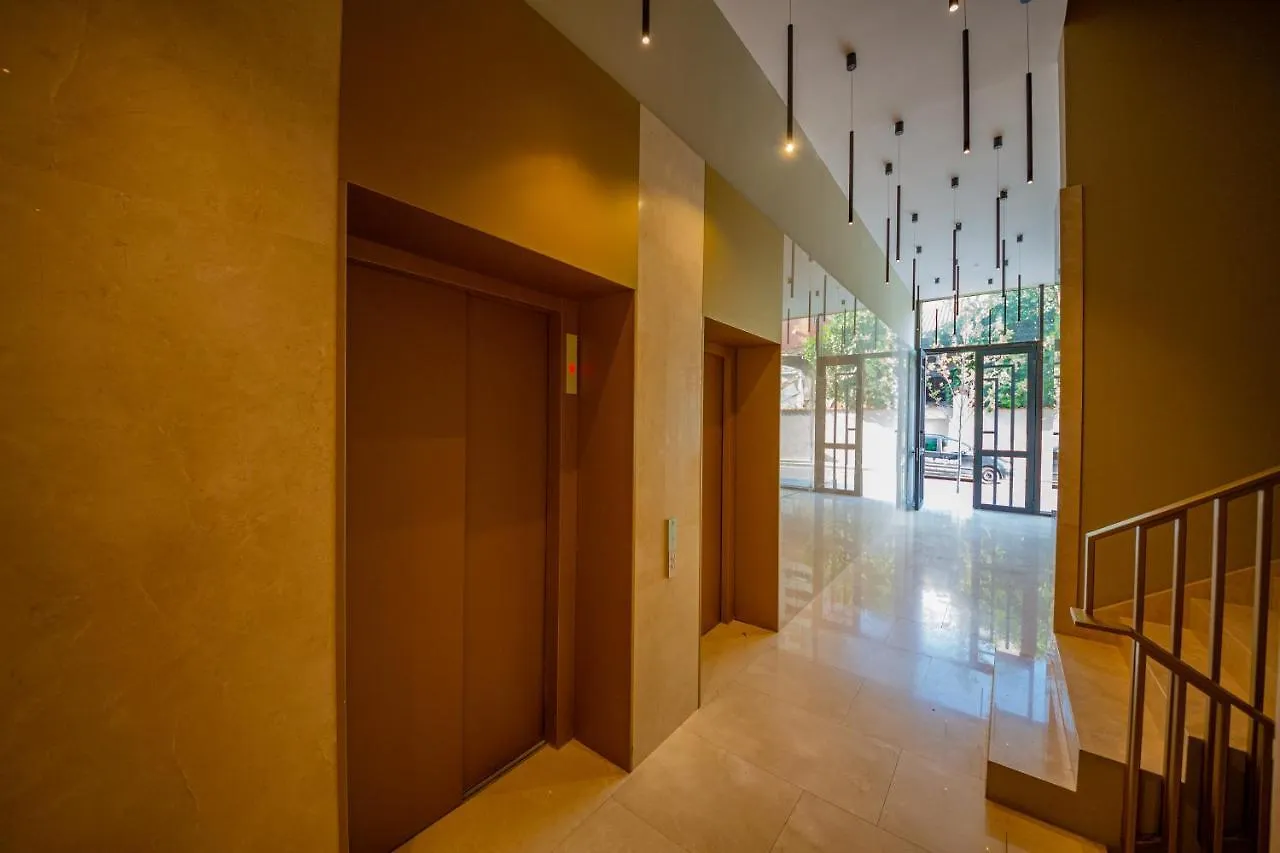 Central Chic Apartments Tirana